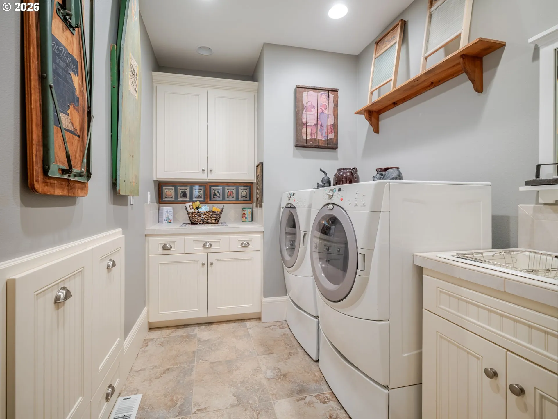 Laundry-Main