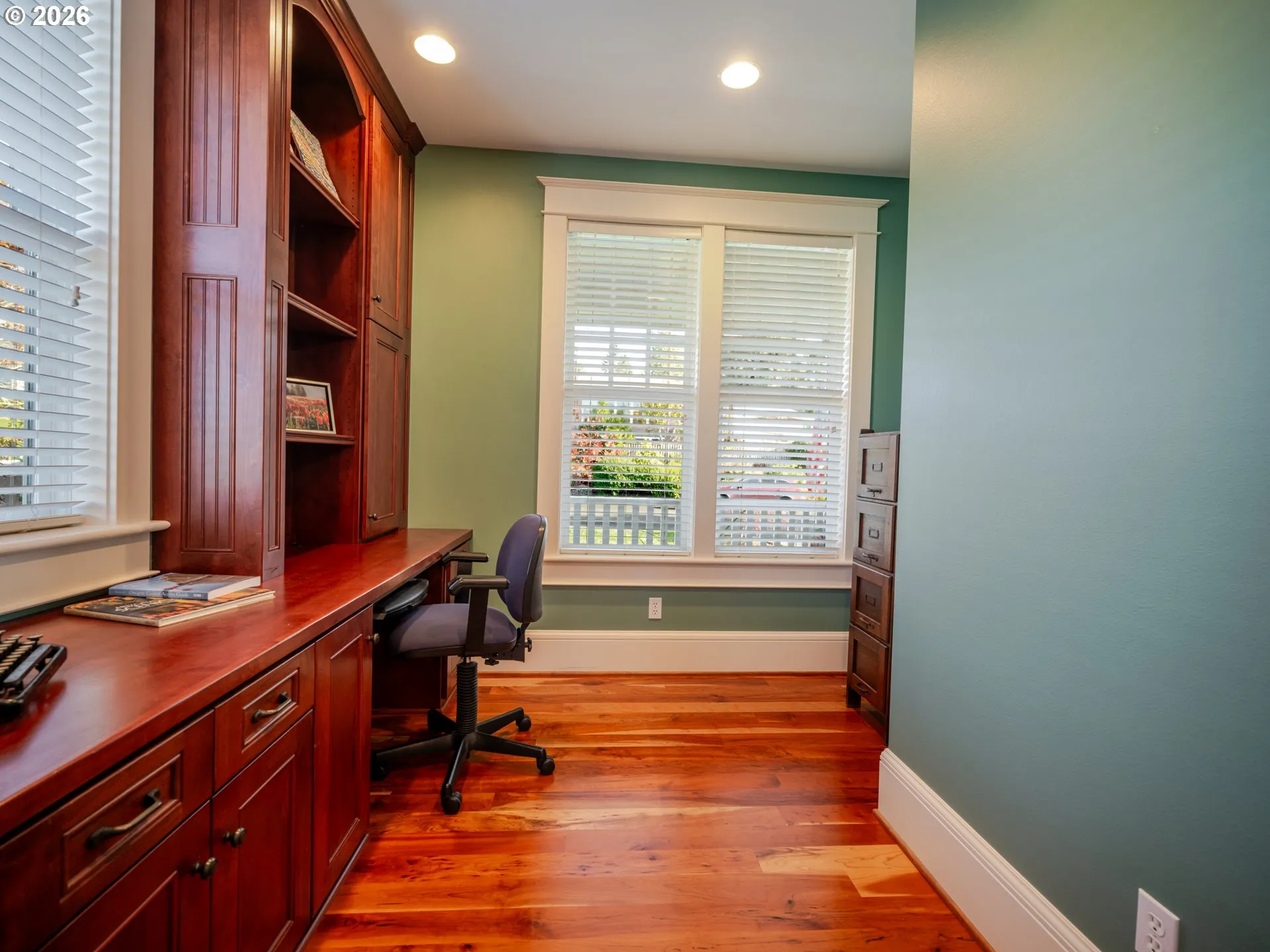 Den/Office-Main