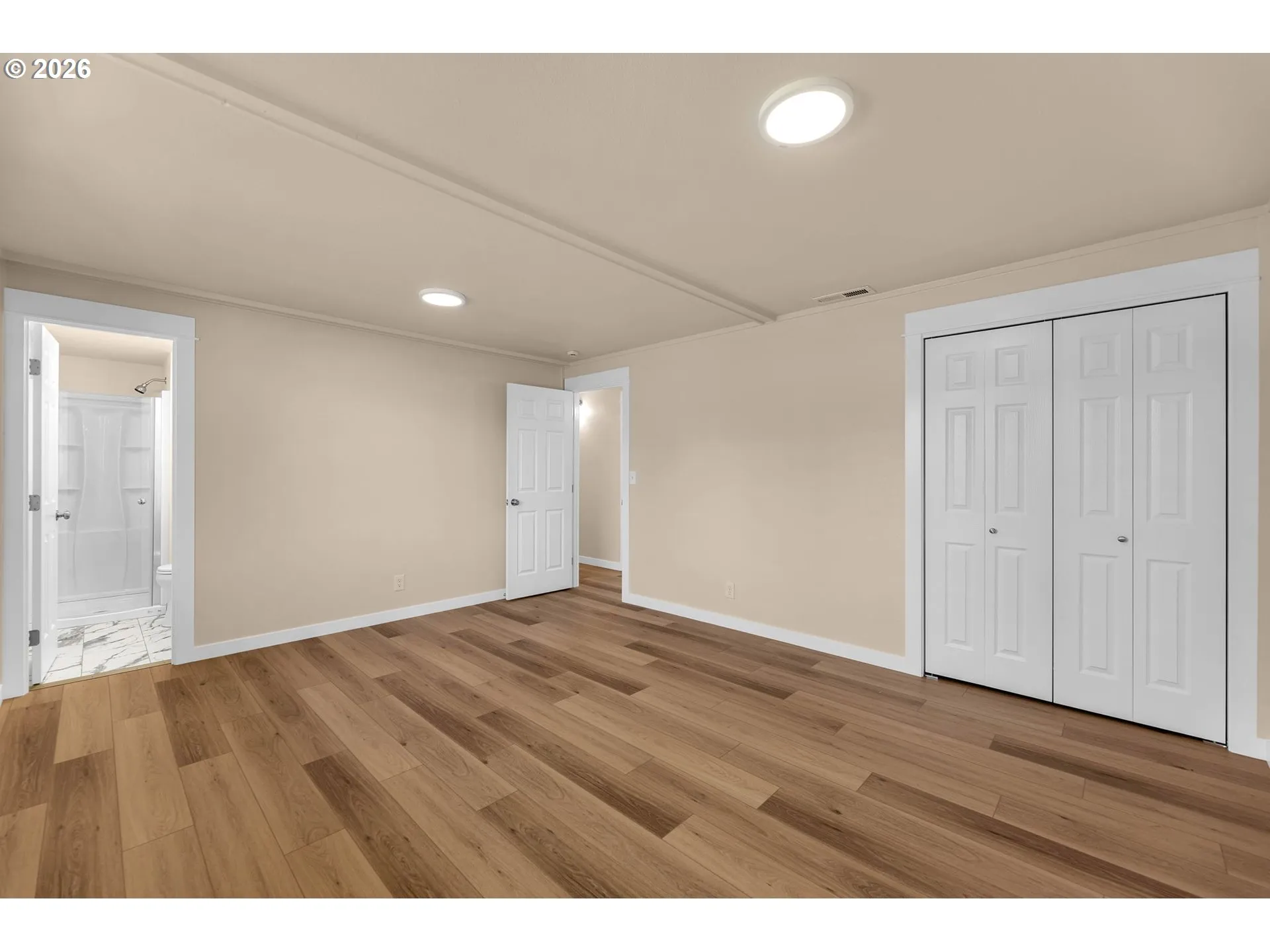 Bedroom, Primary-Main