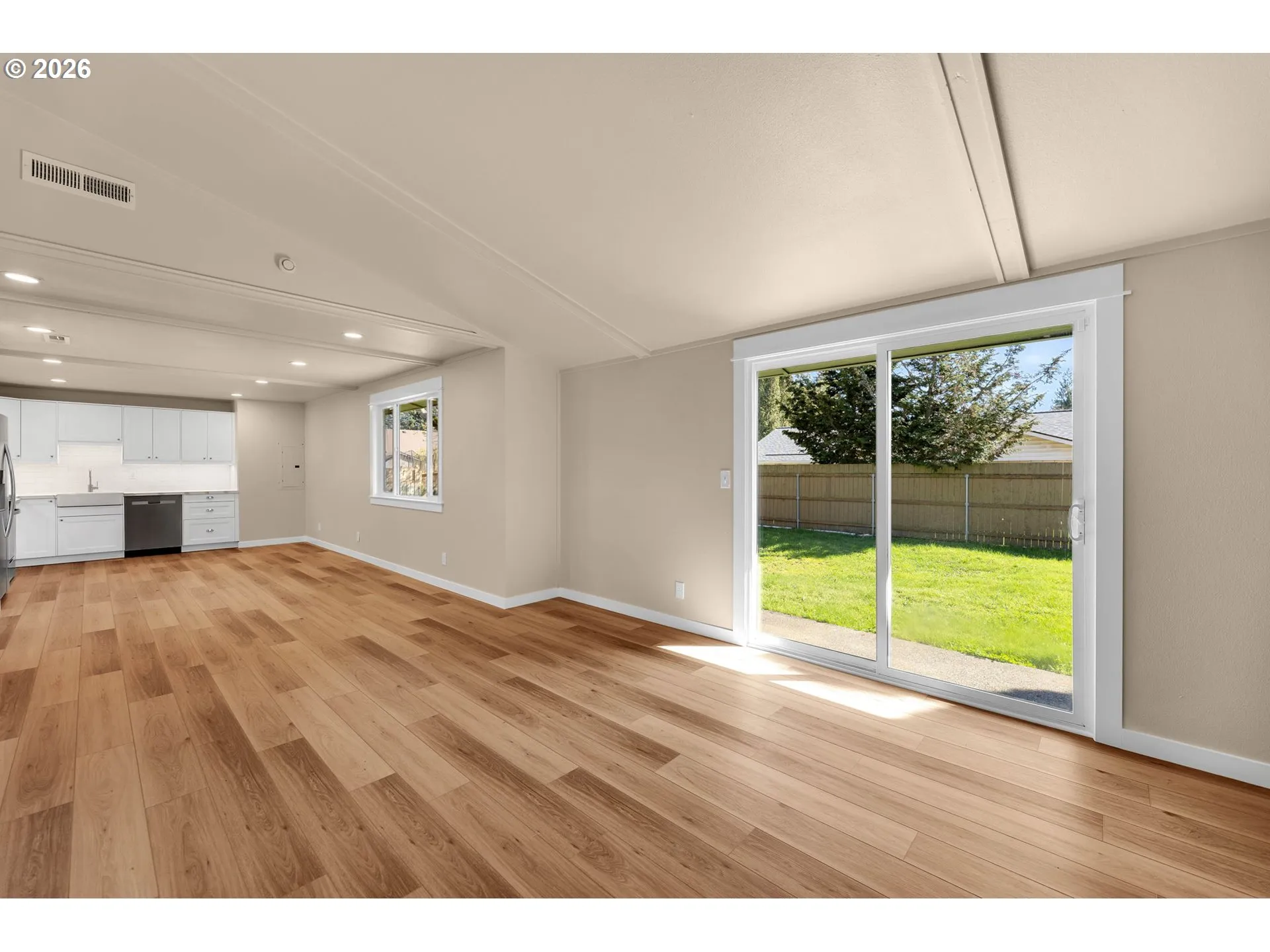 Kitchen/Outside