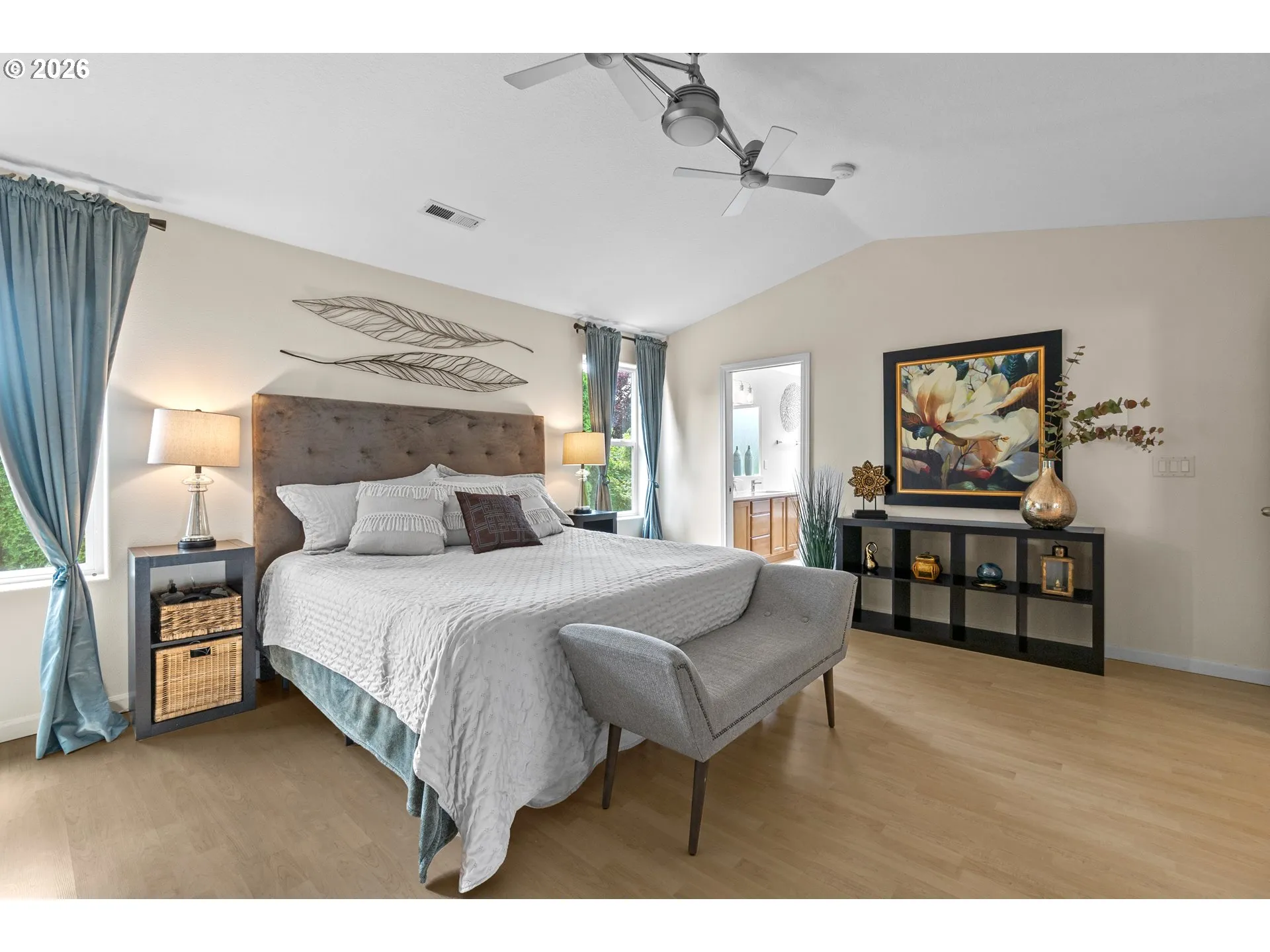 Bedroom, Primary