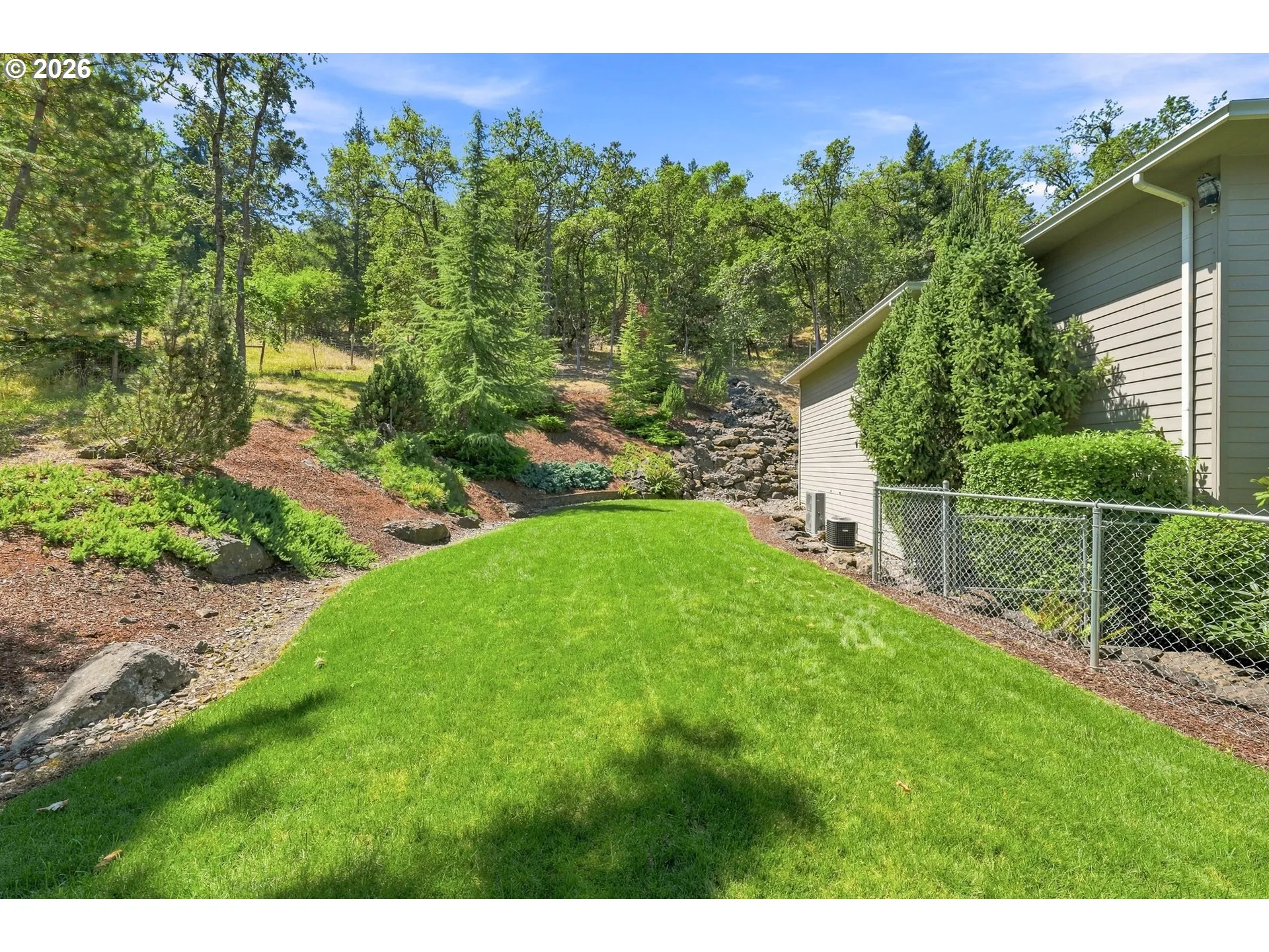 Yard-Fenced