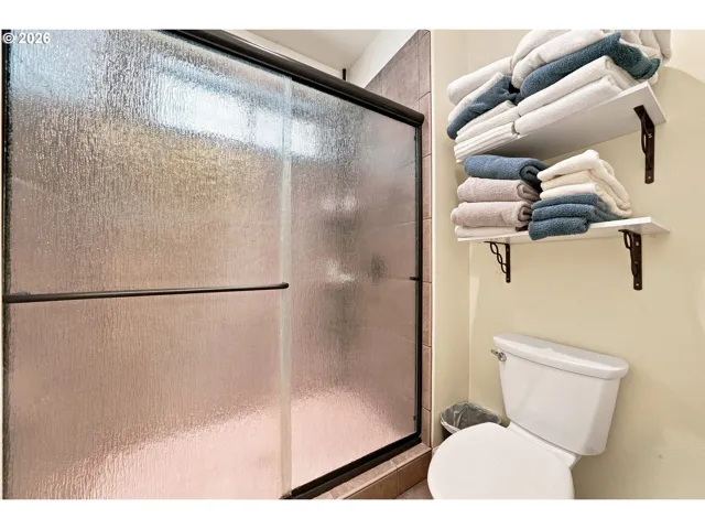 Bathroom-Jack and Jill