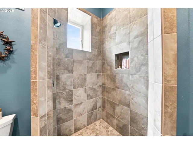Bathroom-Lower