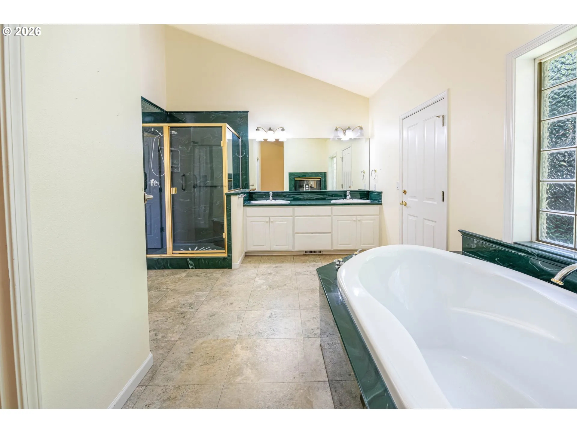 Bathroom, Attached