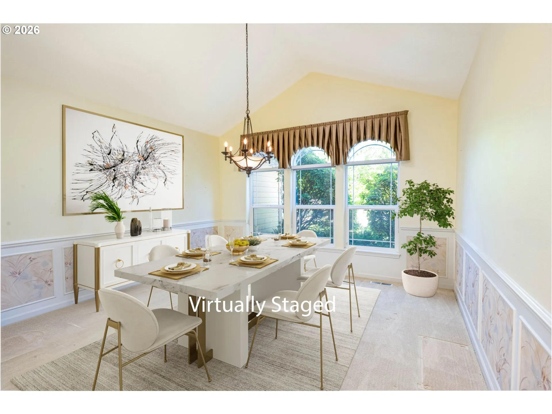 Dining Room-Vaulted Ceilings