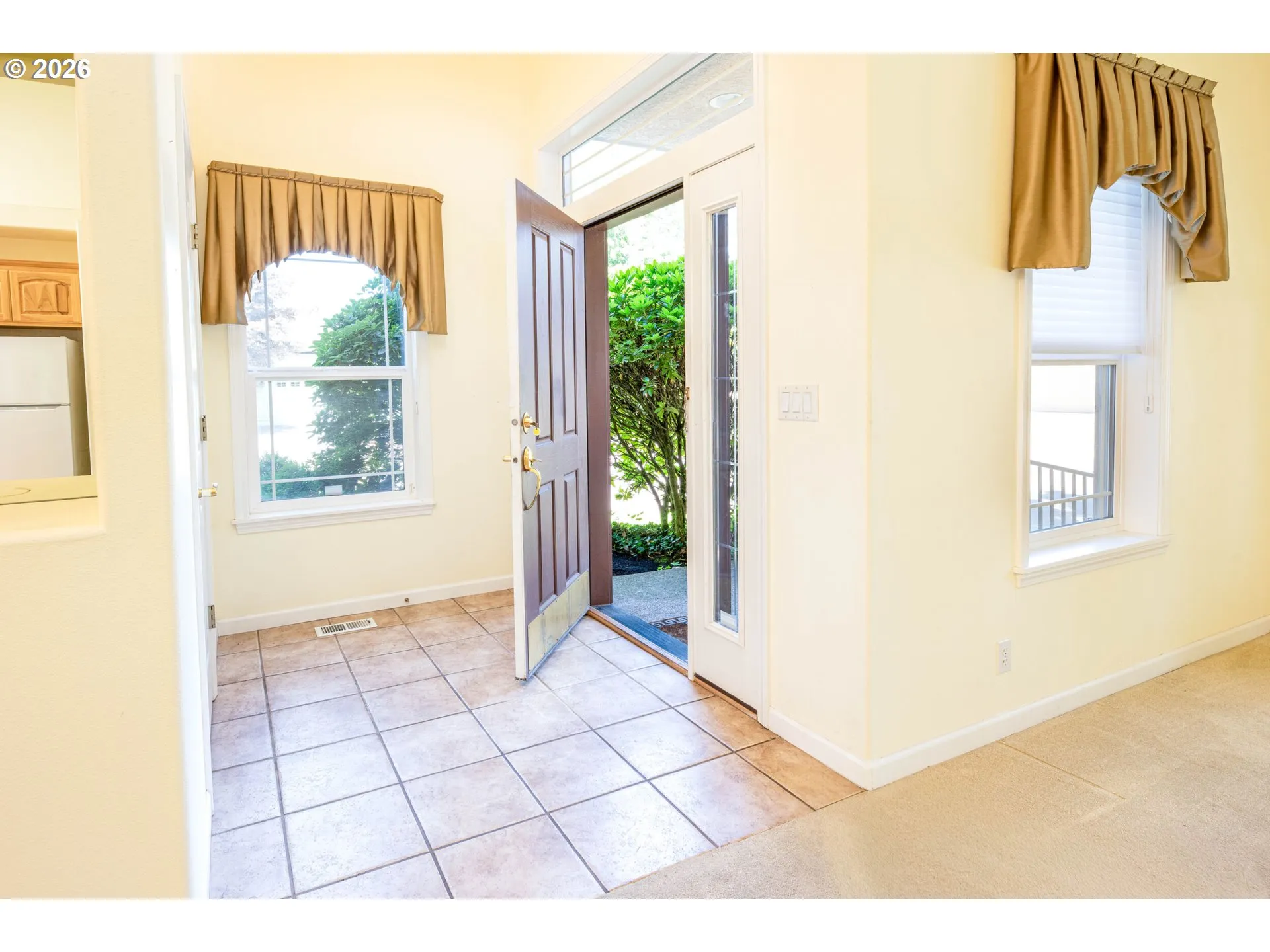 Entrance/Foyer