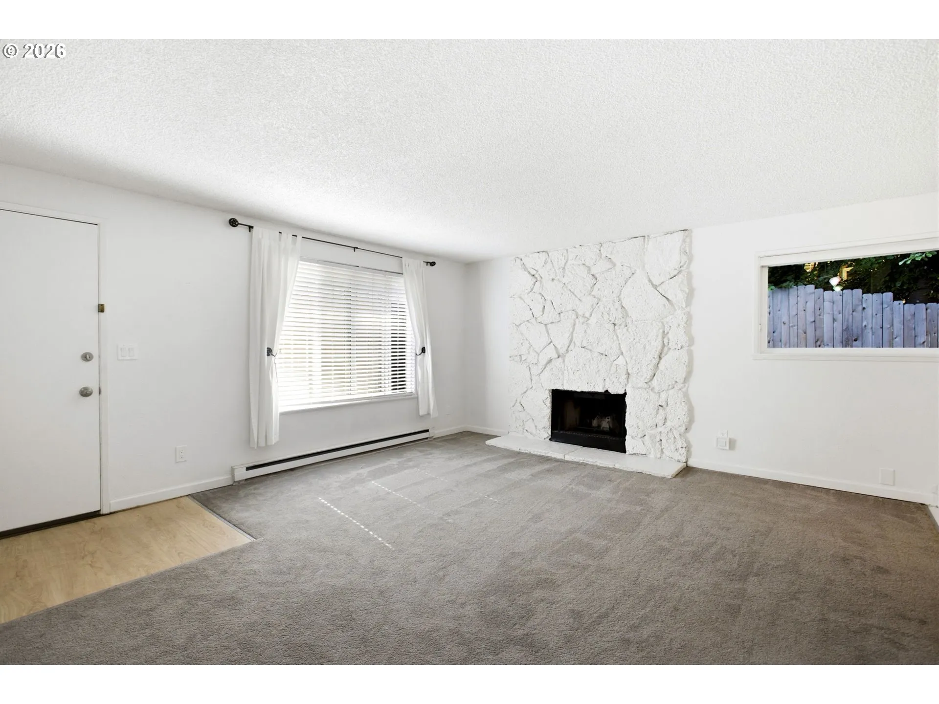 Living Room-Fireplace