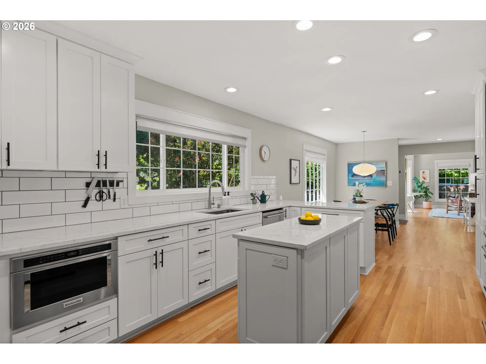 Kitchen-Island