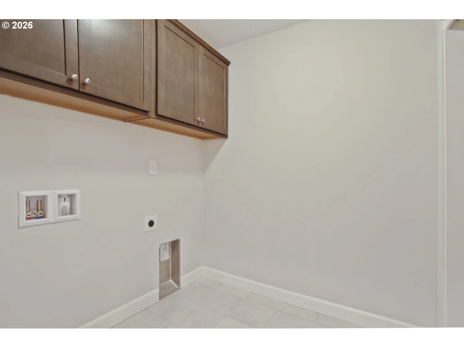 Laundry-Upper