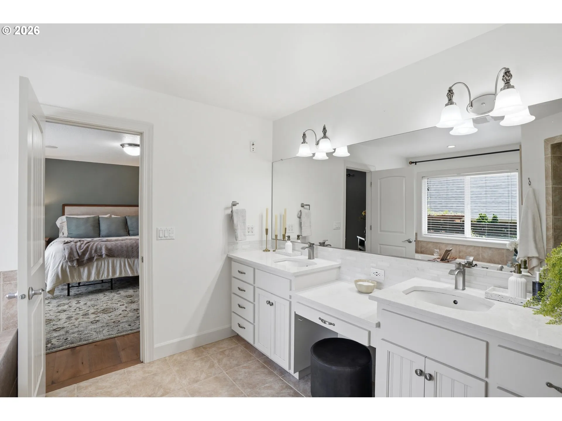 Owner's Suite Bathroom-Full Bathroom