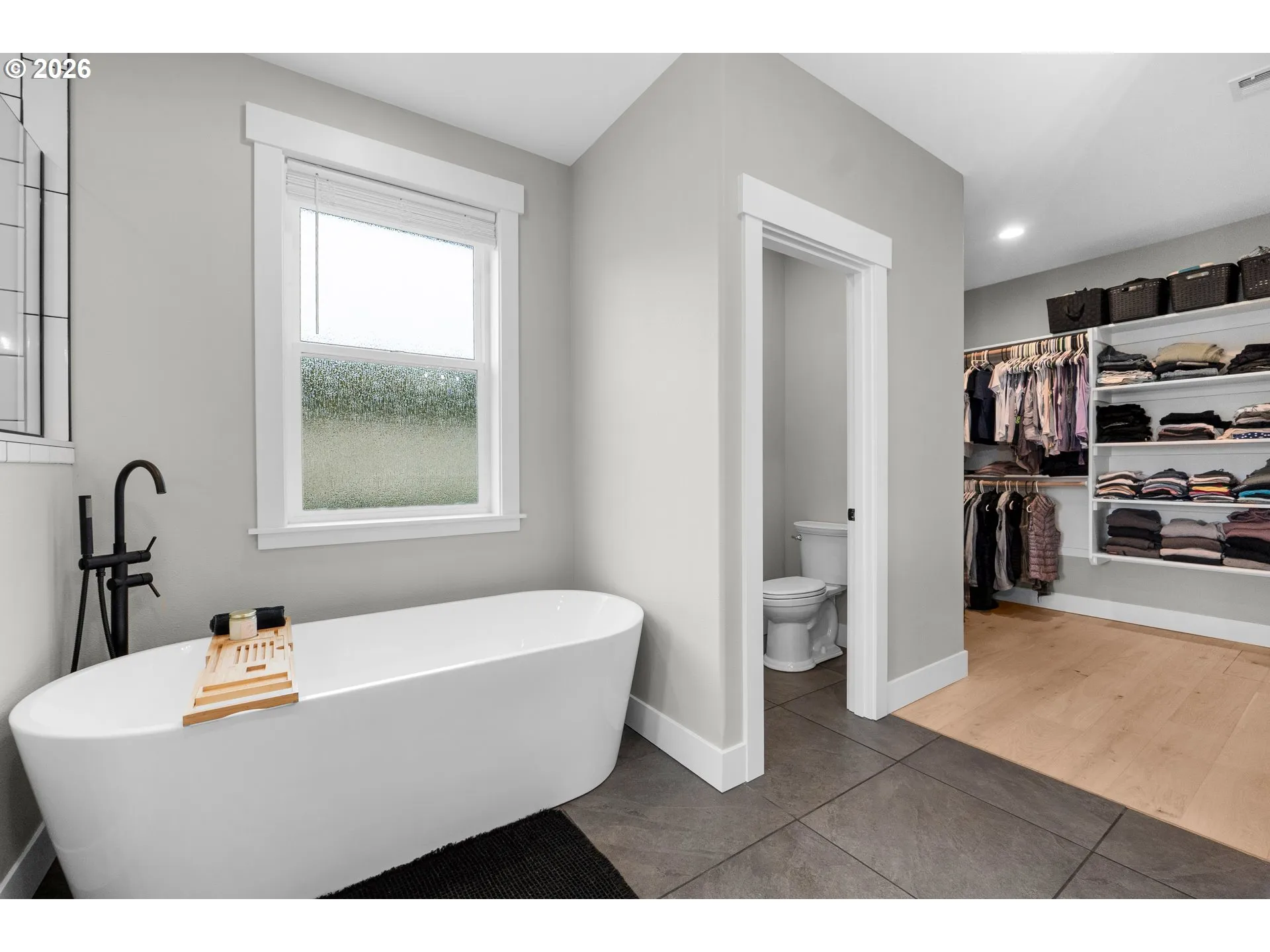Bathroom, Attached