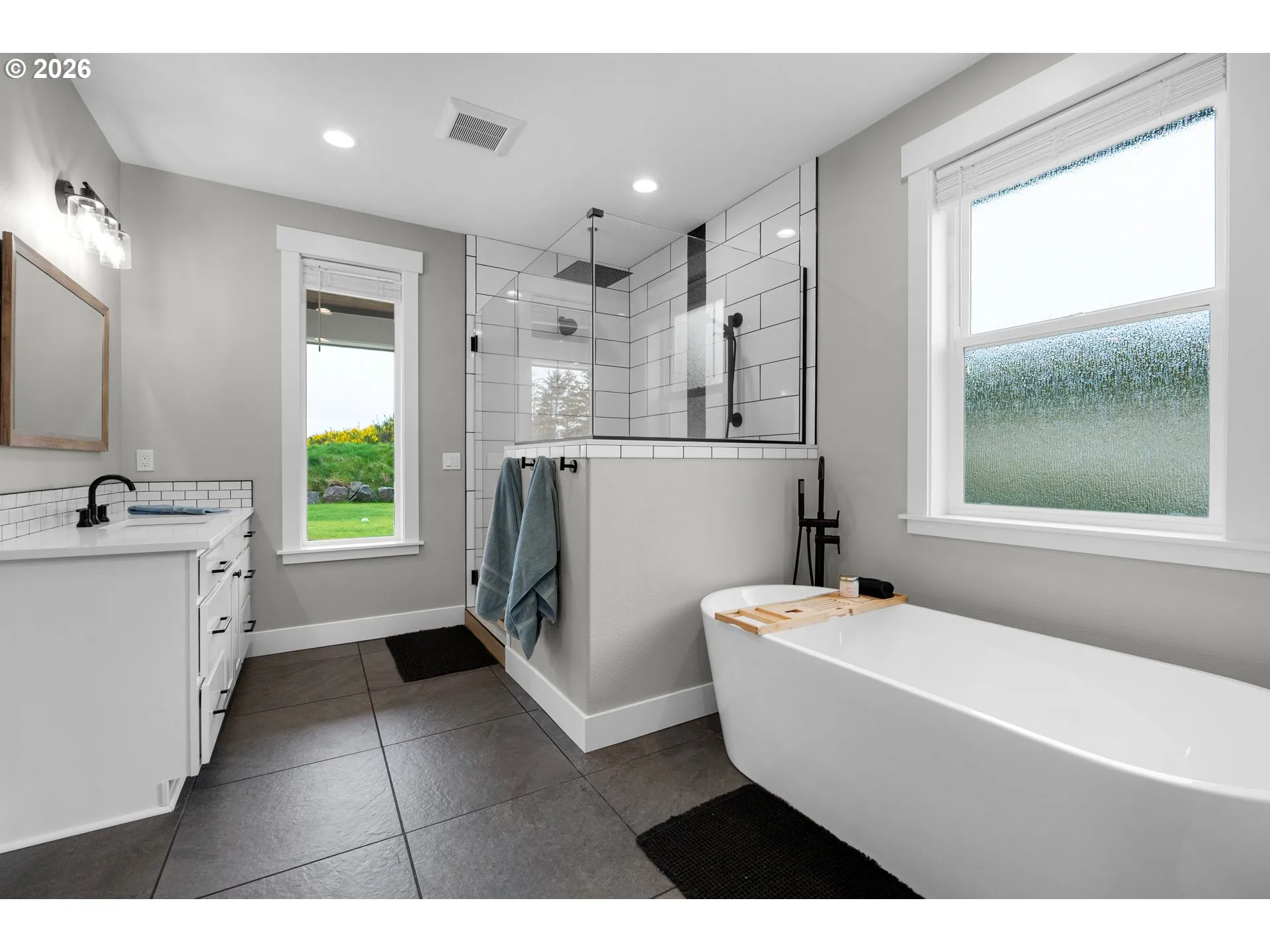 Bathroom, Attached