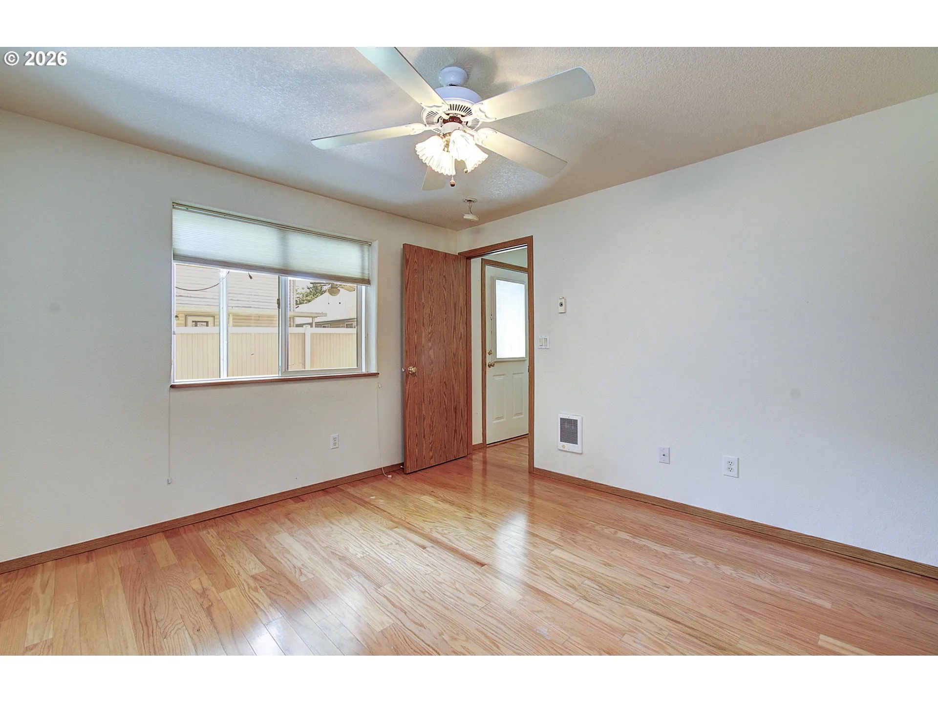 Bedroom-Main