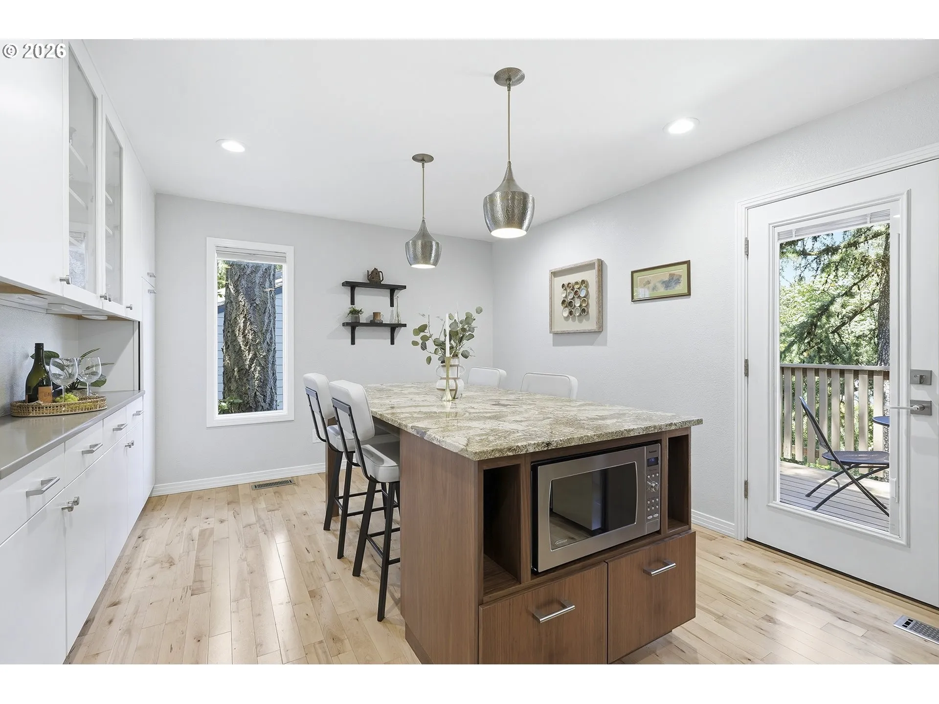 Kitchen-Island