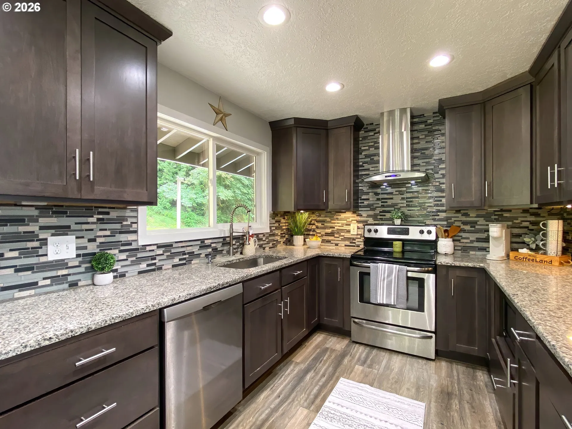 Kitchen-Oven