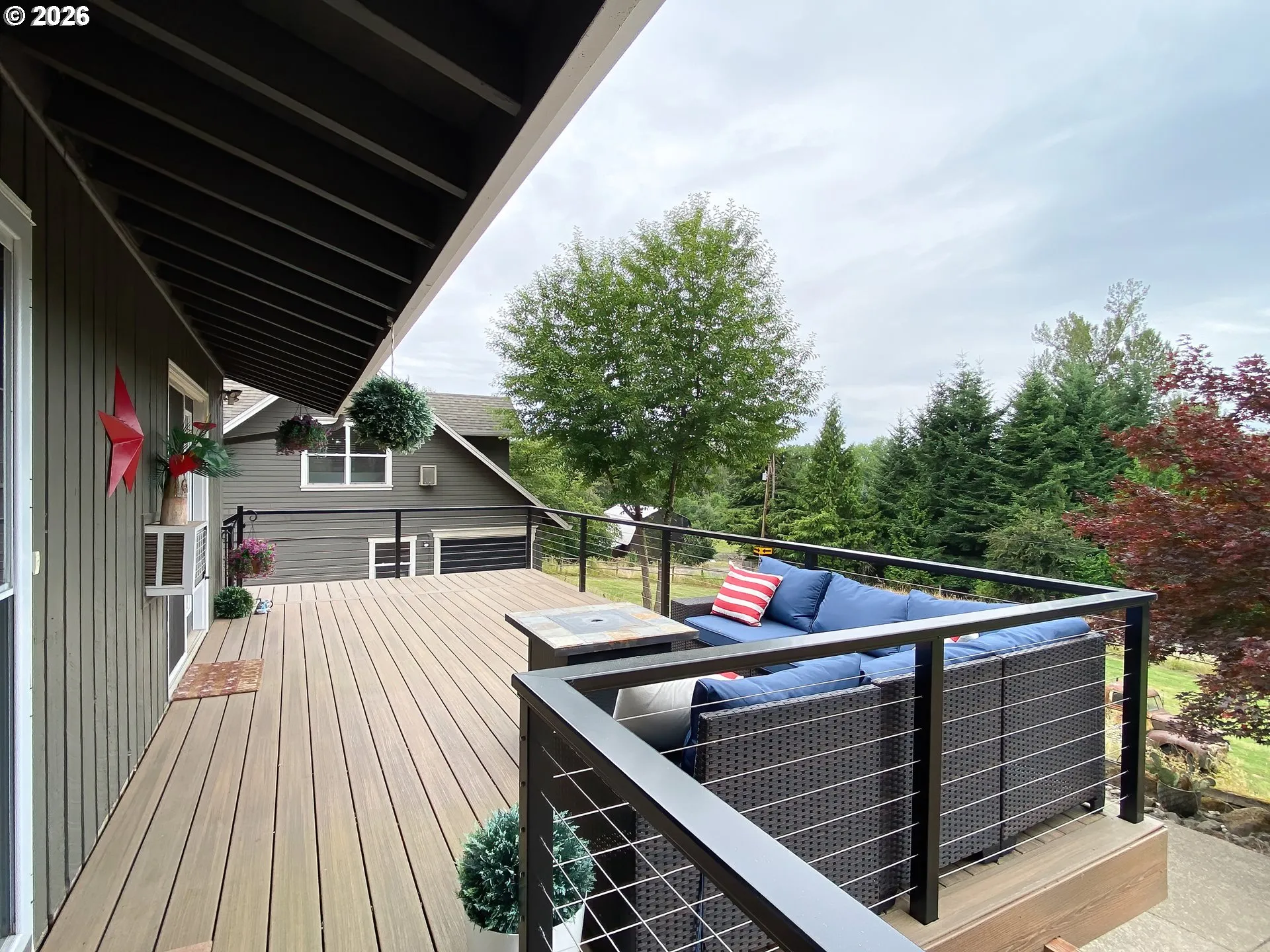 Deck-Upper