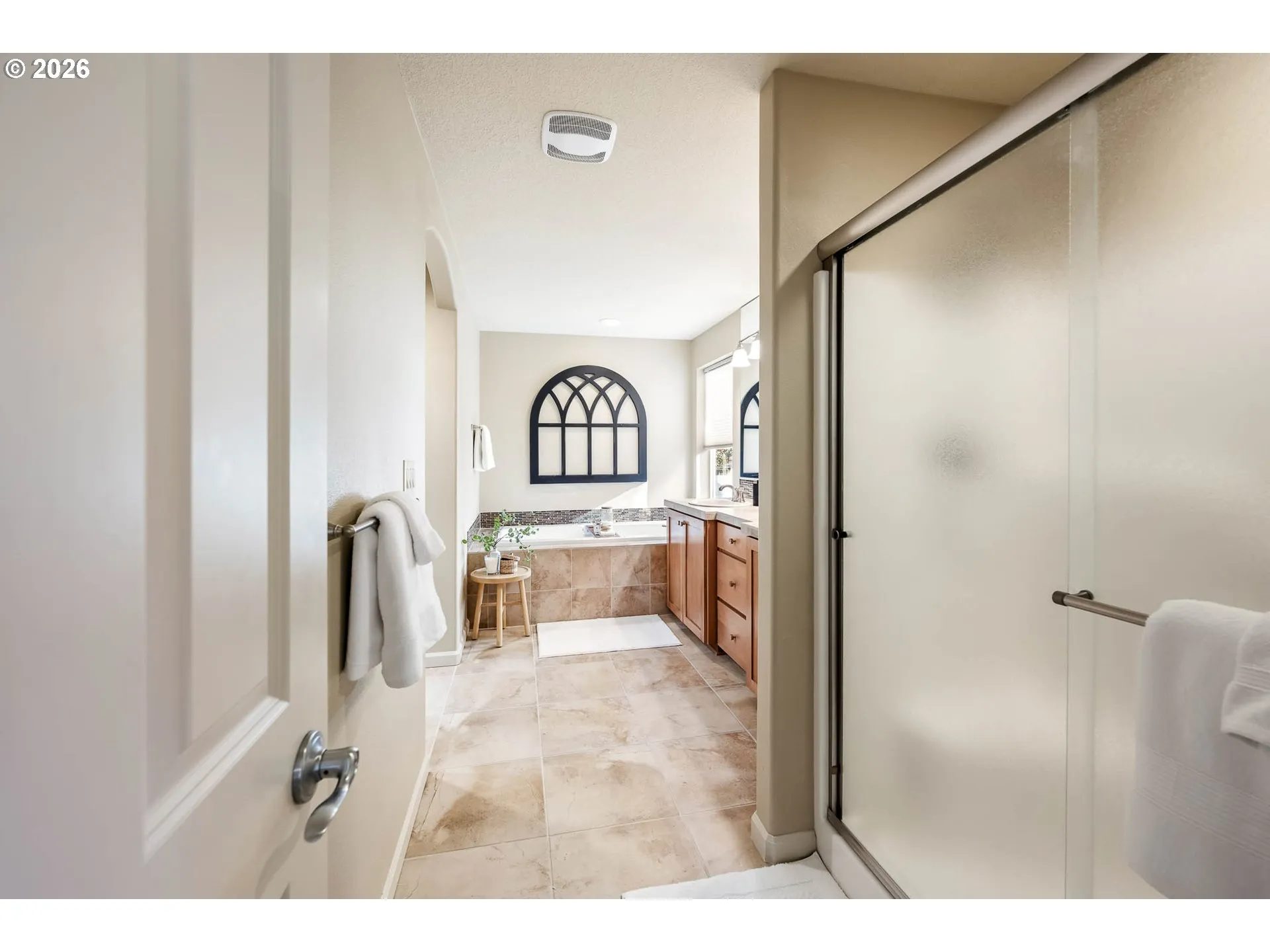 Primary Bedroom-Attached Bathroom