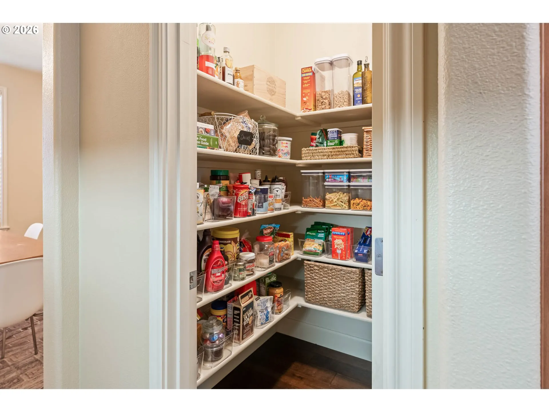 Pantry-Main
