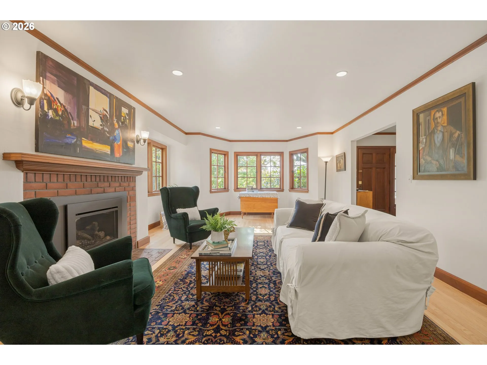 Living Room-Fireplace