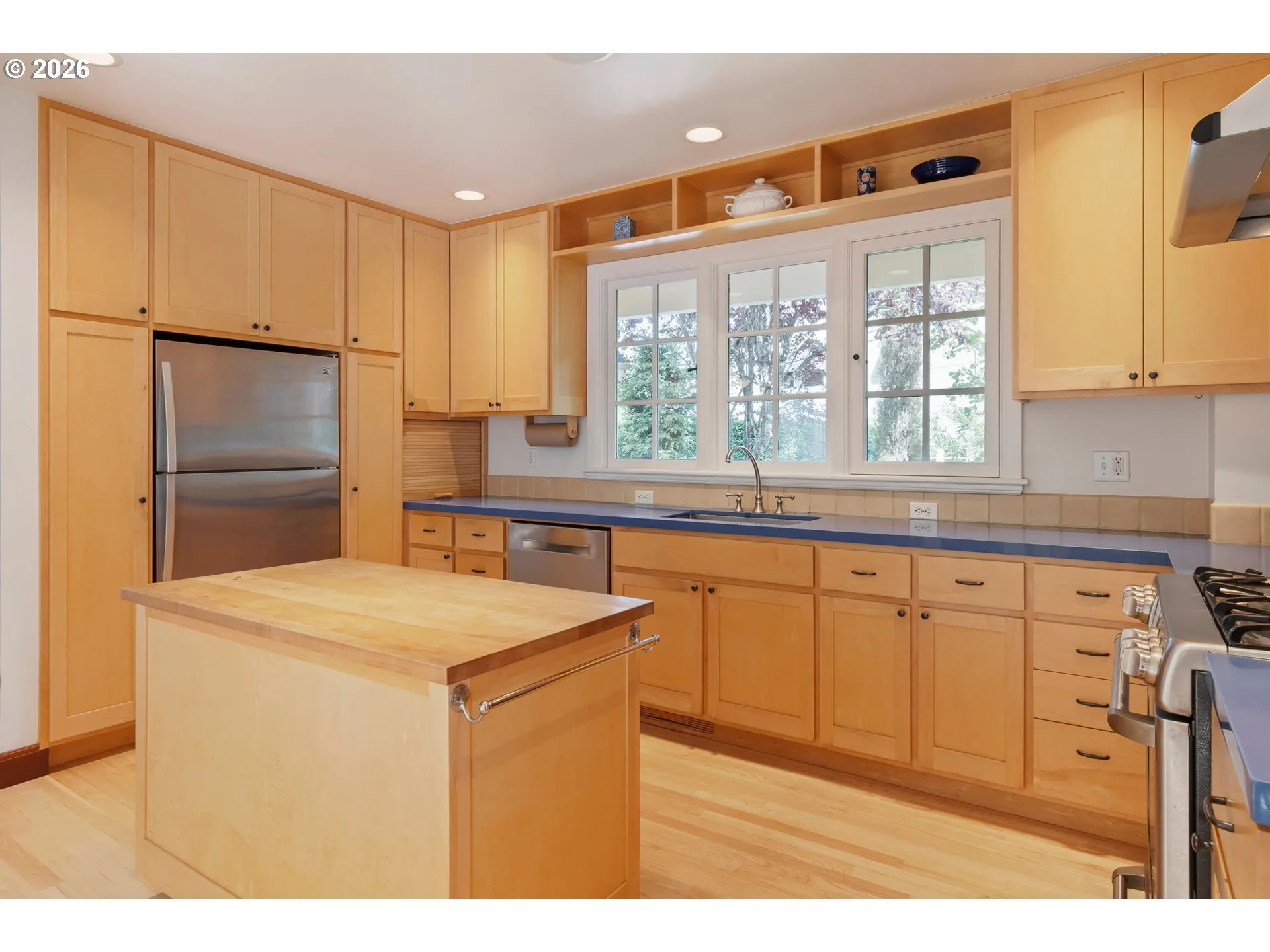 Kitchen-Island