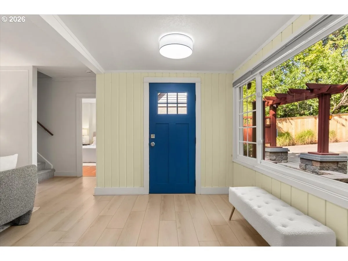 Entrance/Foyer