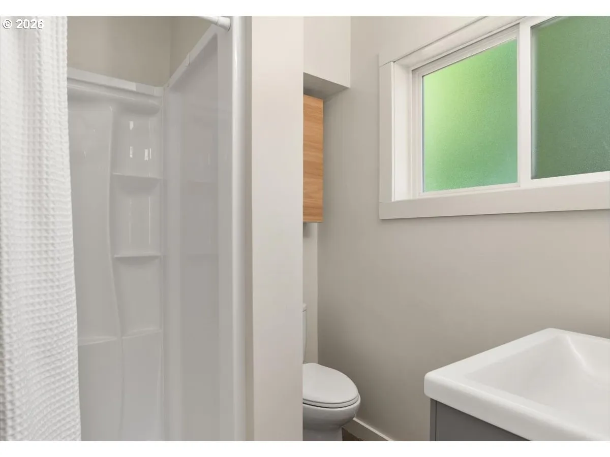 Owner's Suite Bathroom-Walk in Shower