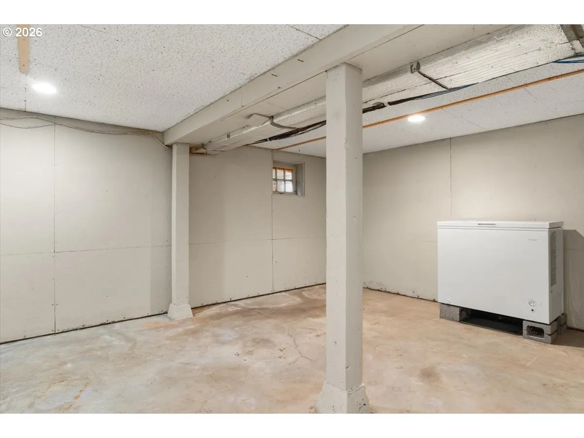 Bonus Room-Lower