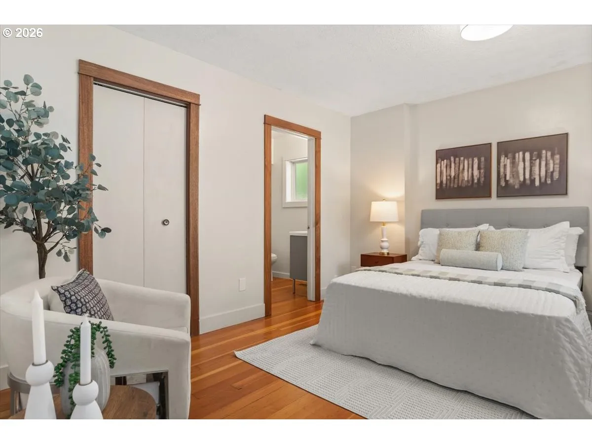 Owner's Suite Bedroom-Main