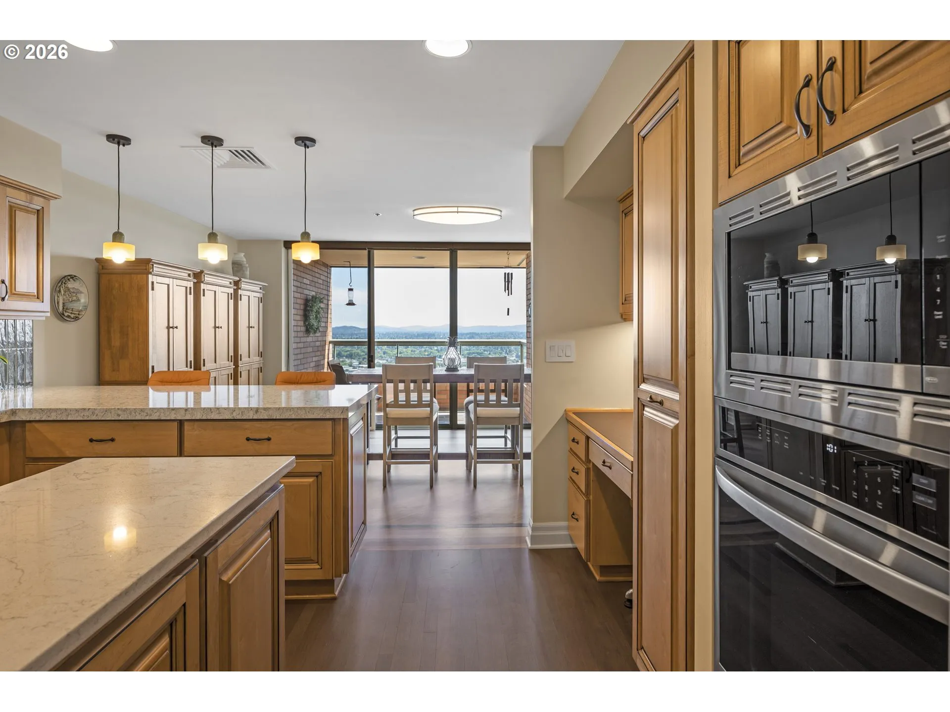 Kitchen-Island