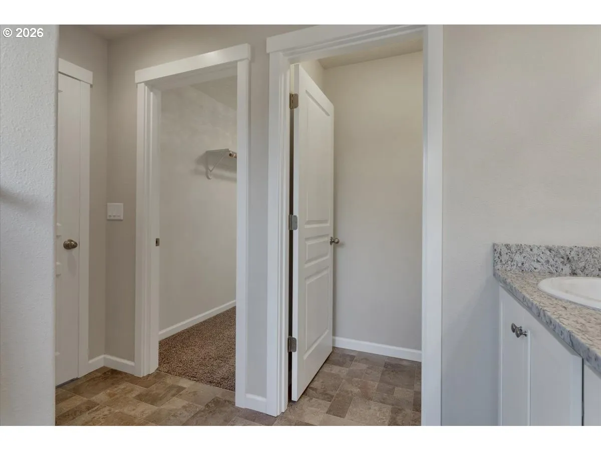 Bedroom, Primary-Walk-In Closet