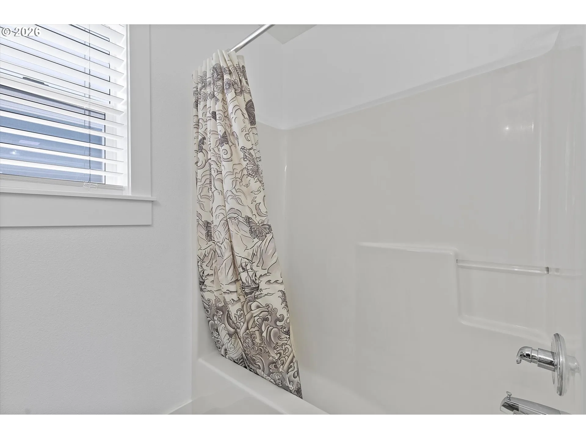 Bathroom-Hall