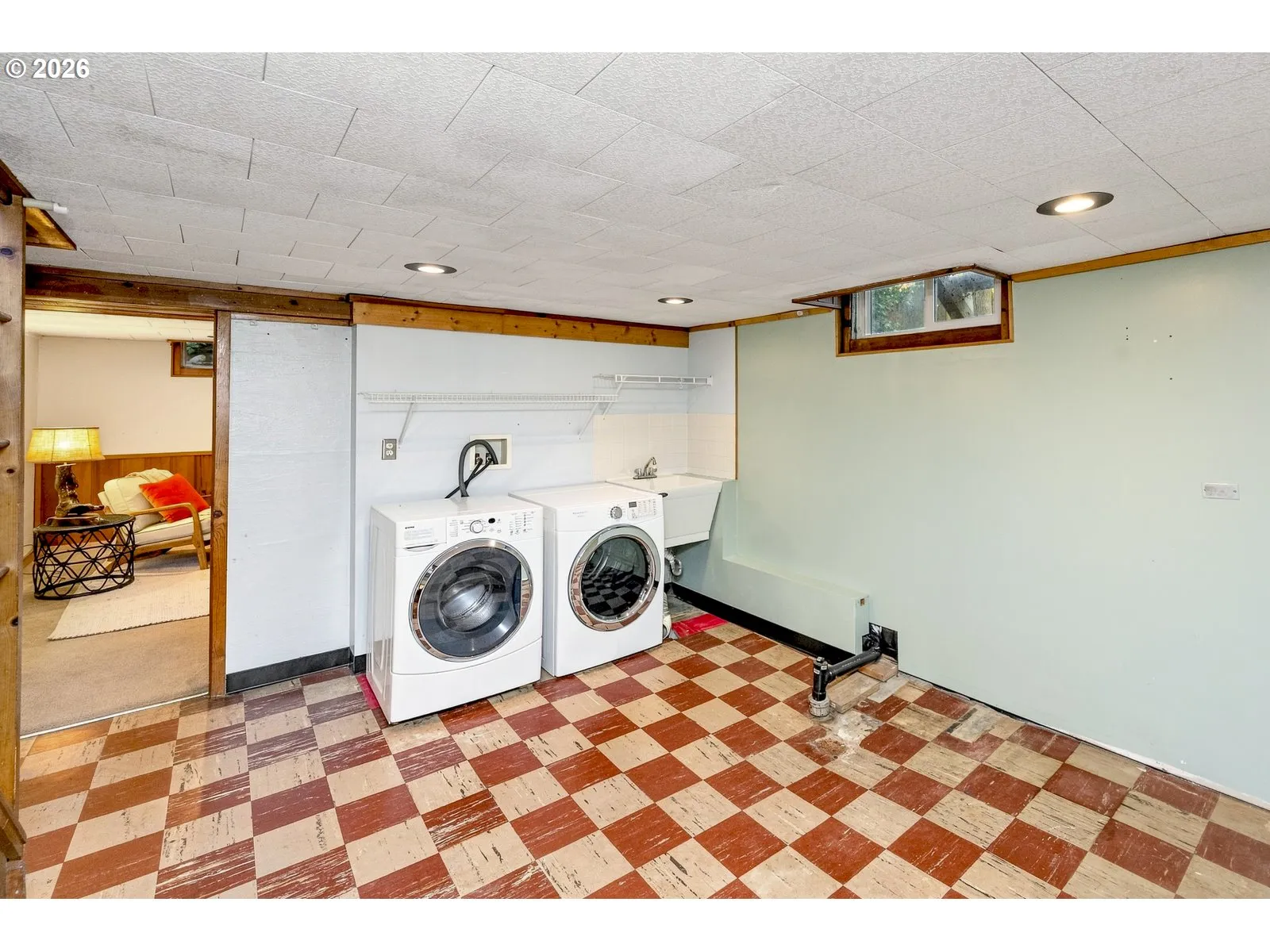 Laundry-Lower