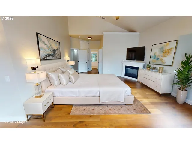 Owner's Suite Bedroom