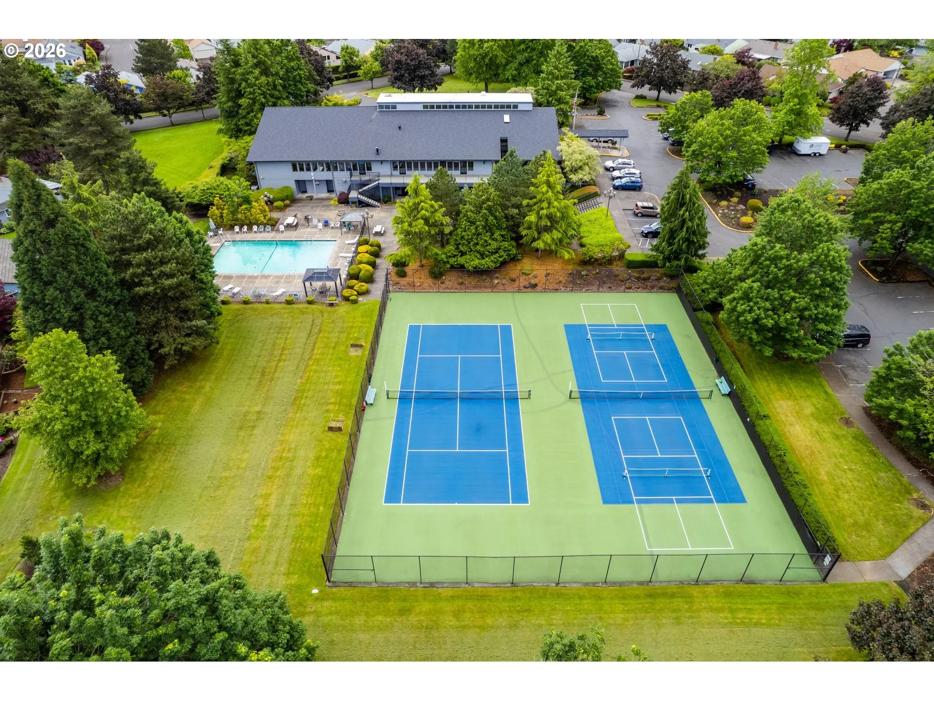 Community Tennis