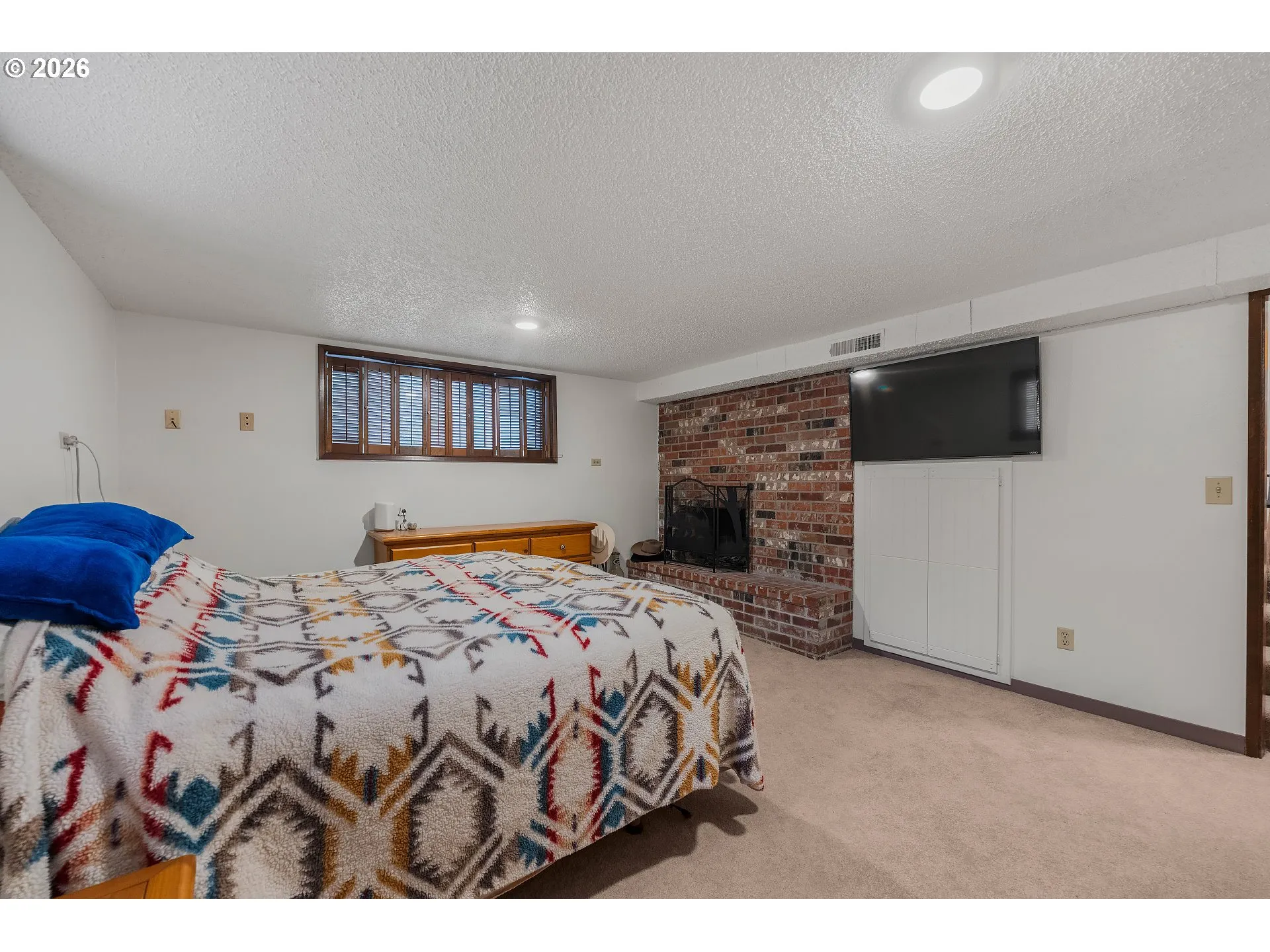 Primary Bedroom-Lower