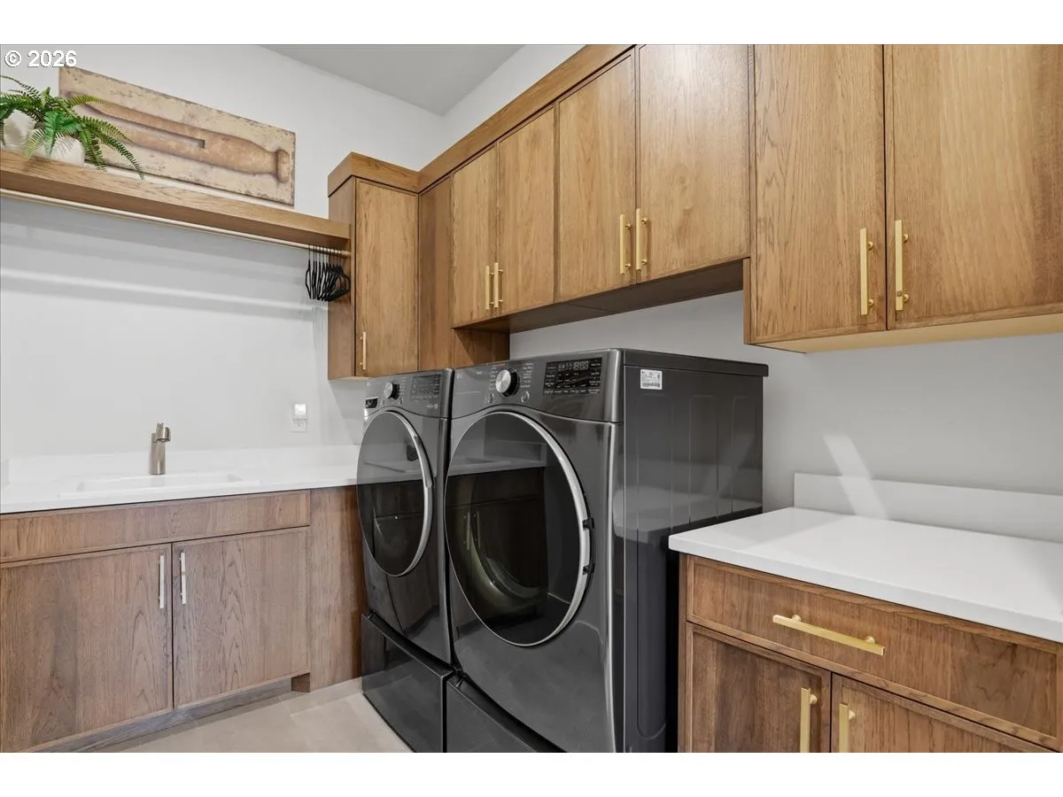 Laundry-Main