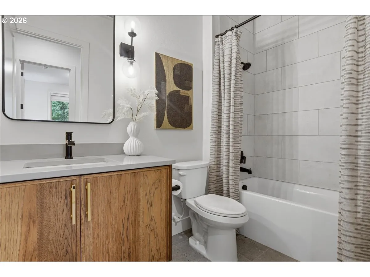 Bathroom-Hall