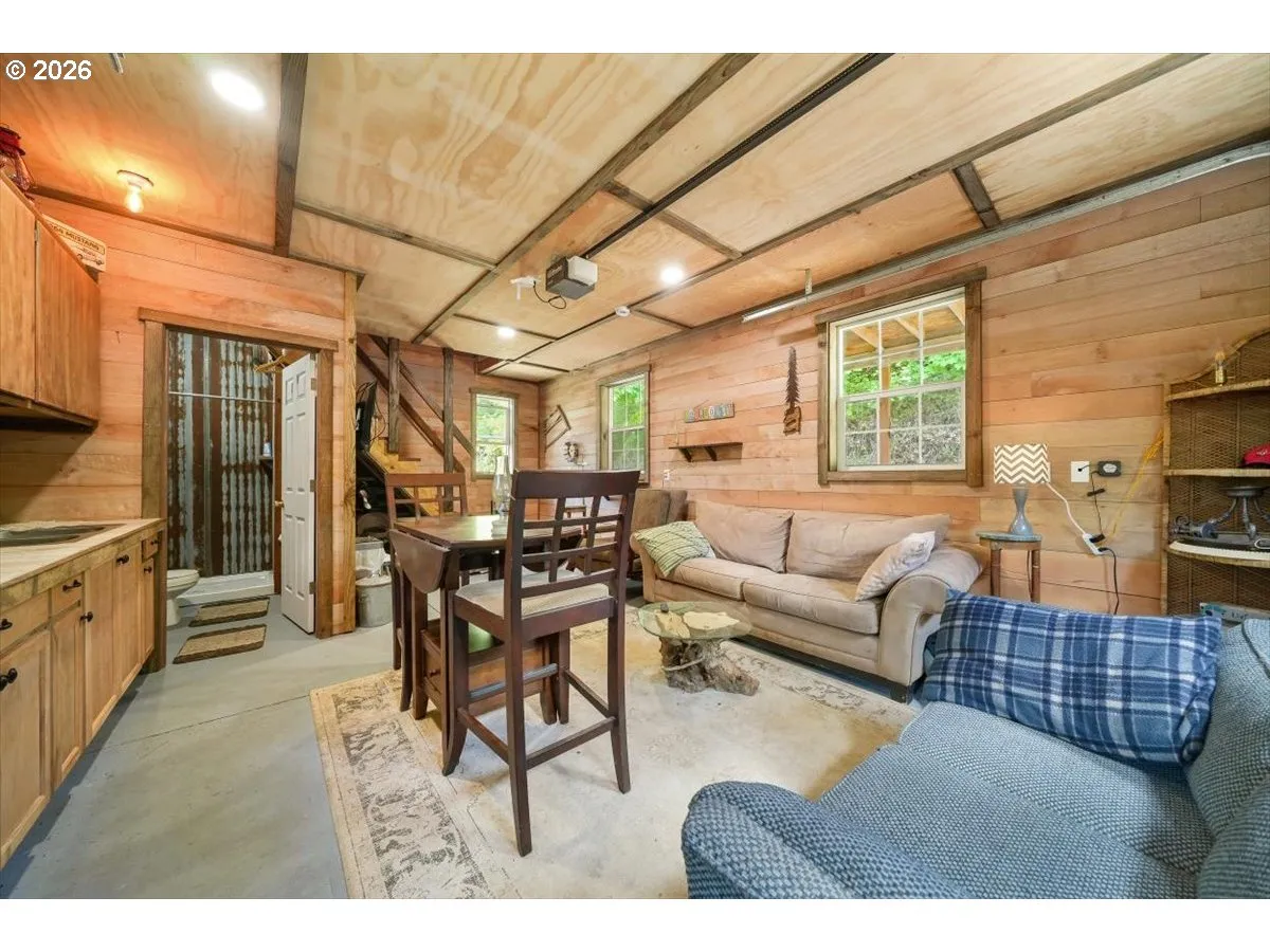 Living Room/Dining Room