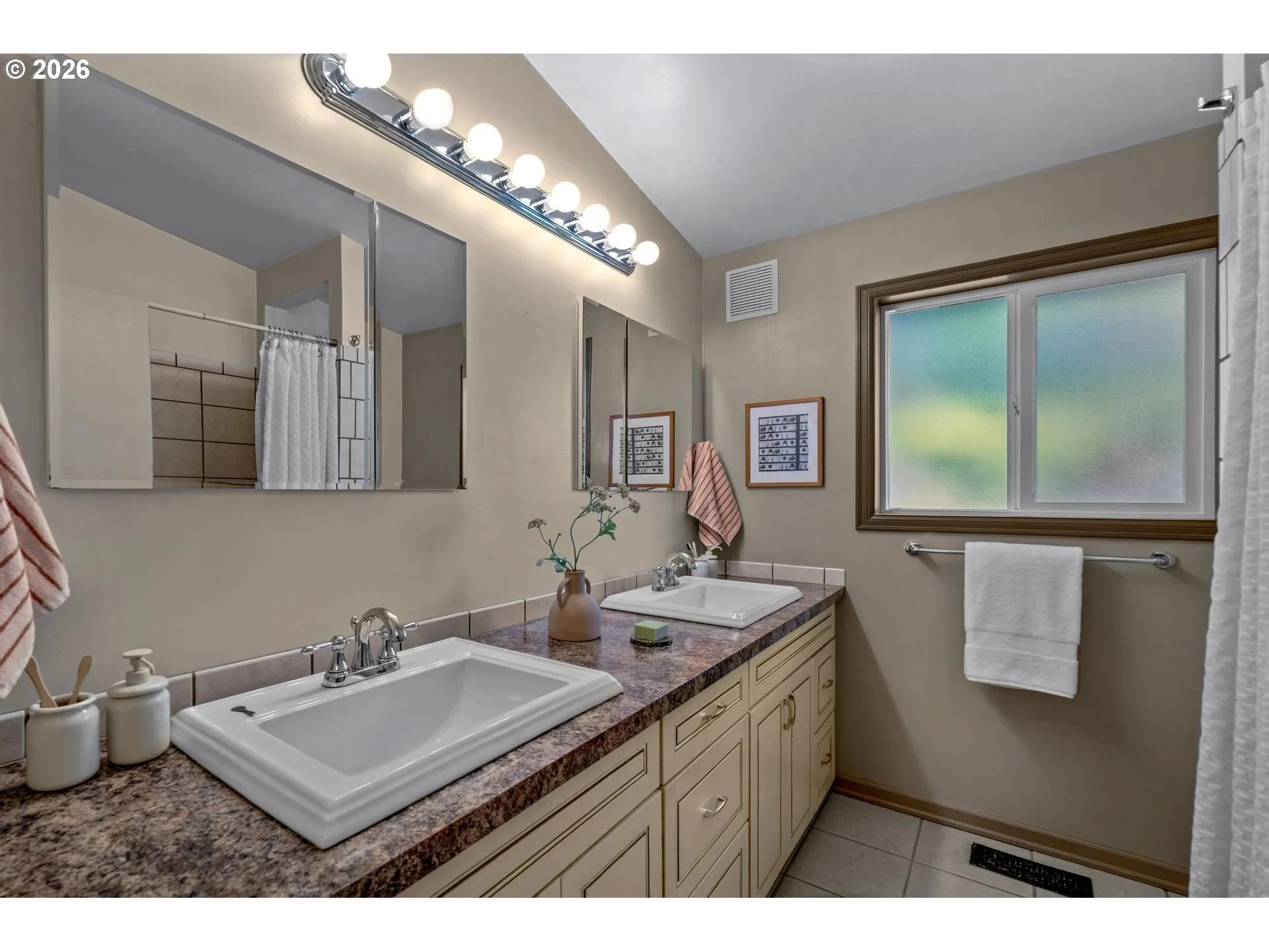 Bathroom-Double Sinks