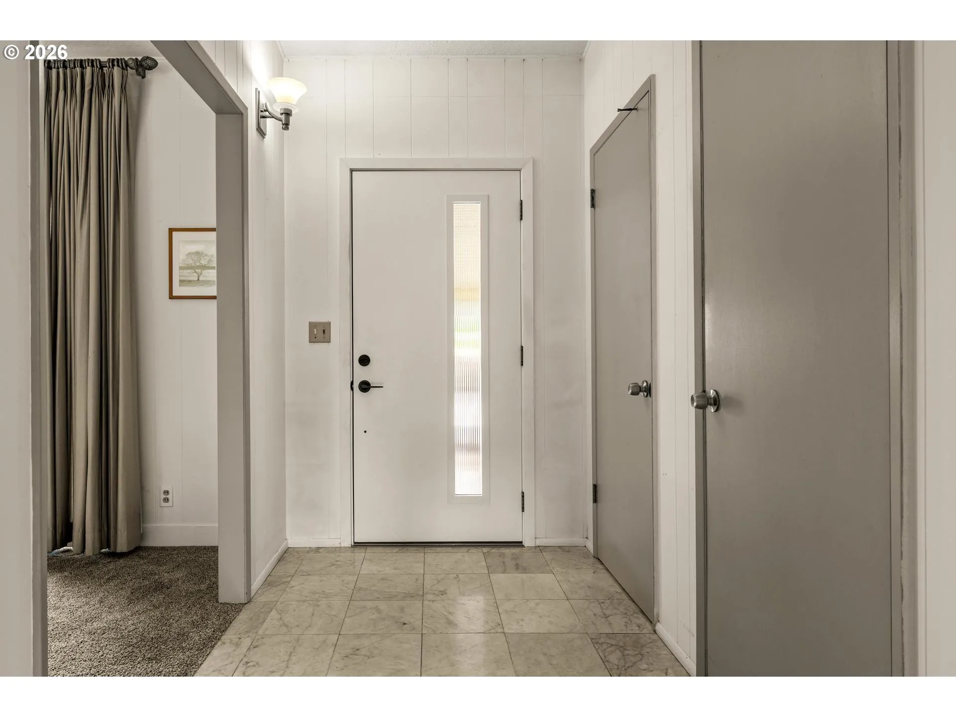 Entrance/Foyer