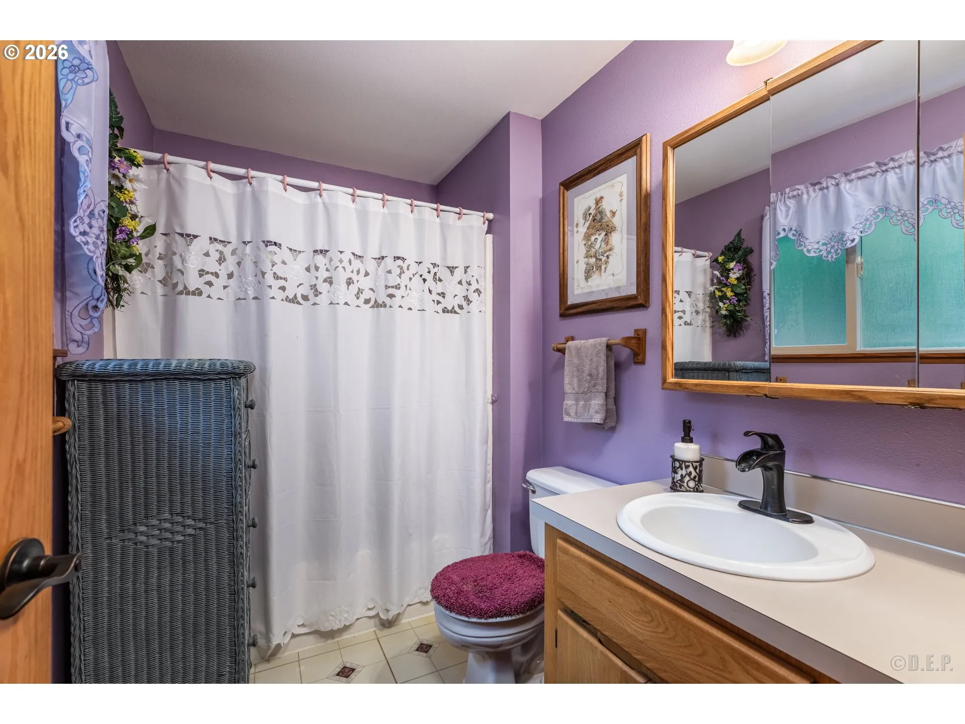 Bathroom, Attached