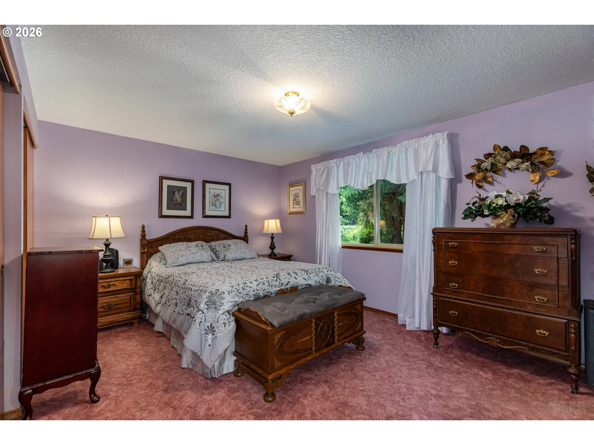 Bedroom, Primary