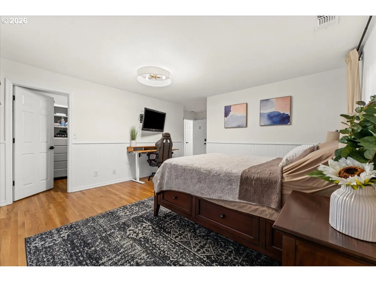 Owner's Suite Bedroom-Walk-In Closet