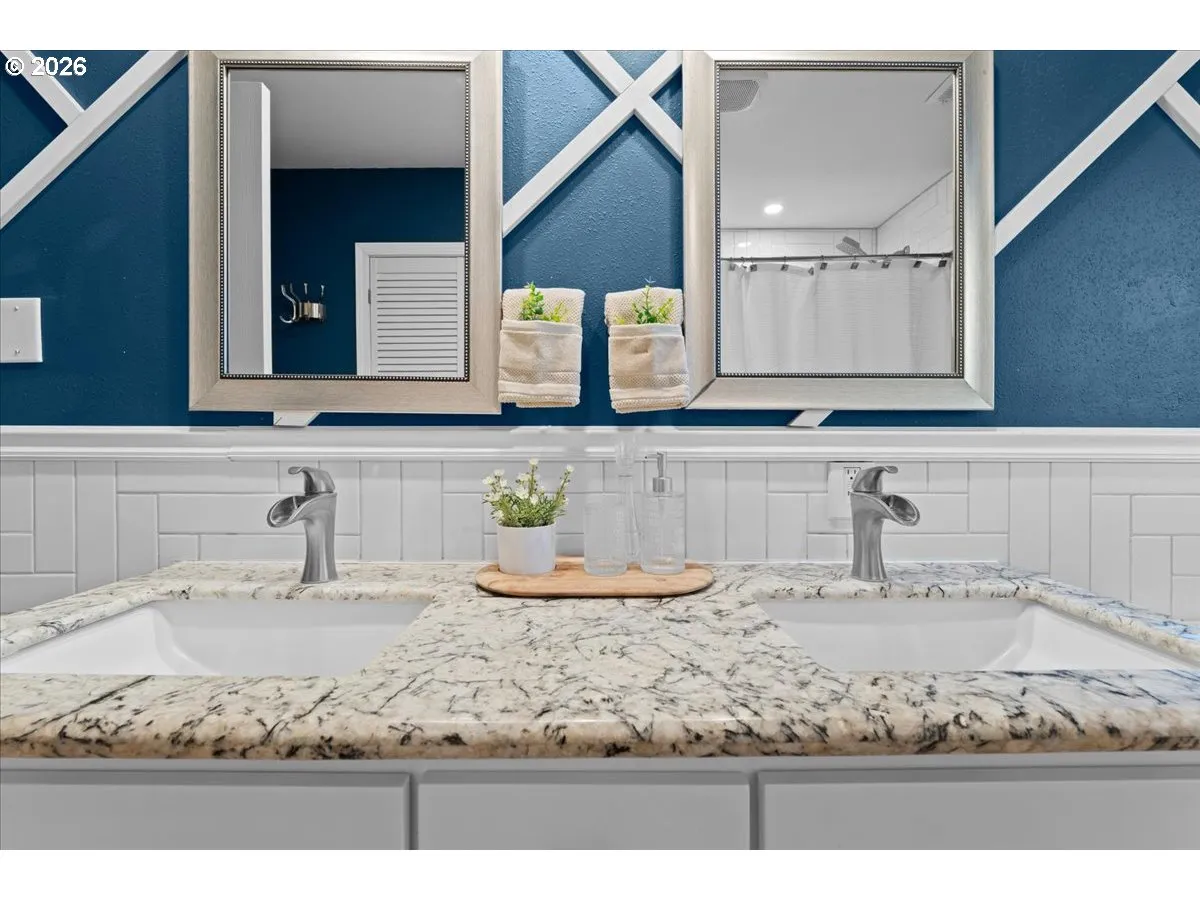 Bathroom-Double Sinks