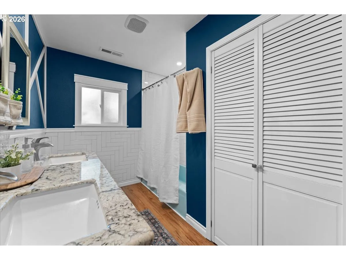 Bathroom-Hall