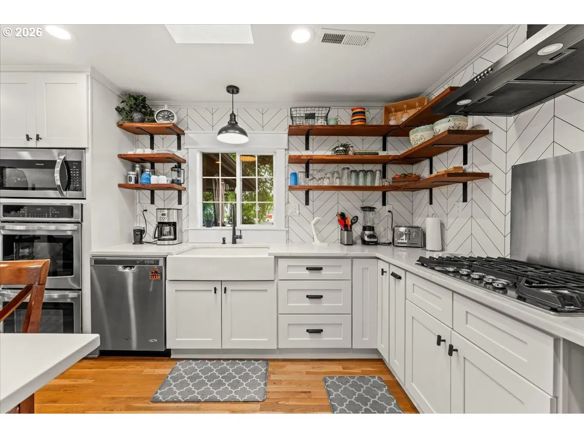 Kitchen-Skylight