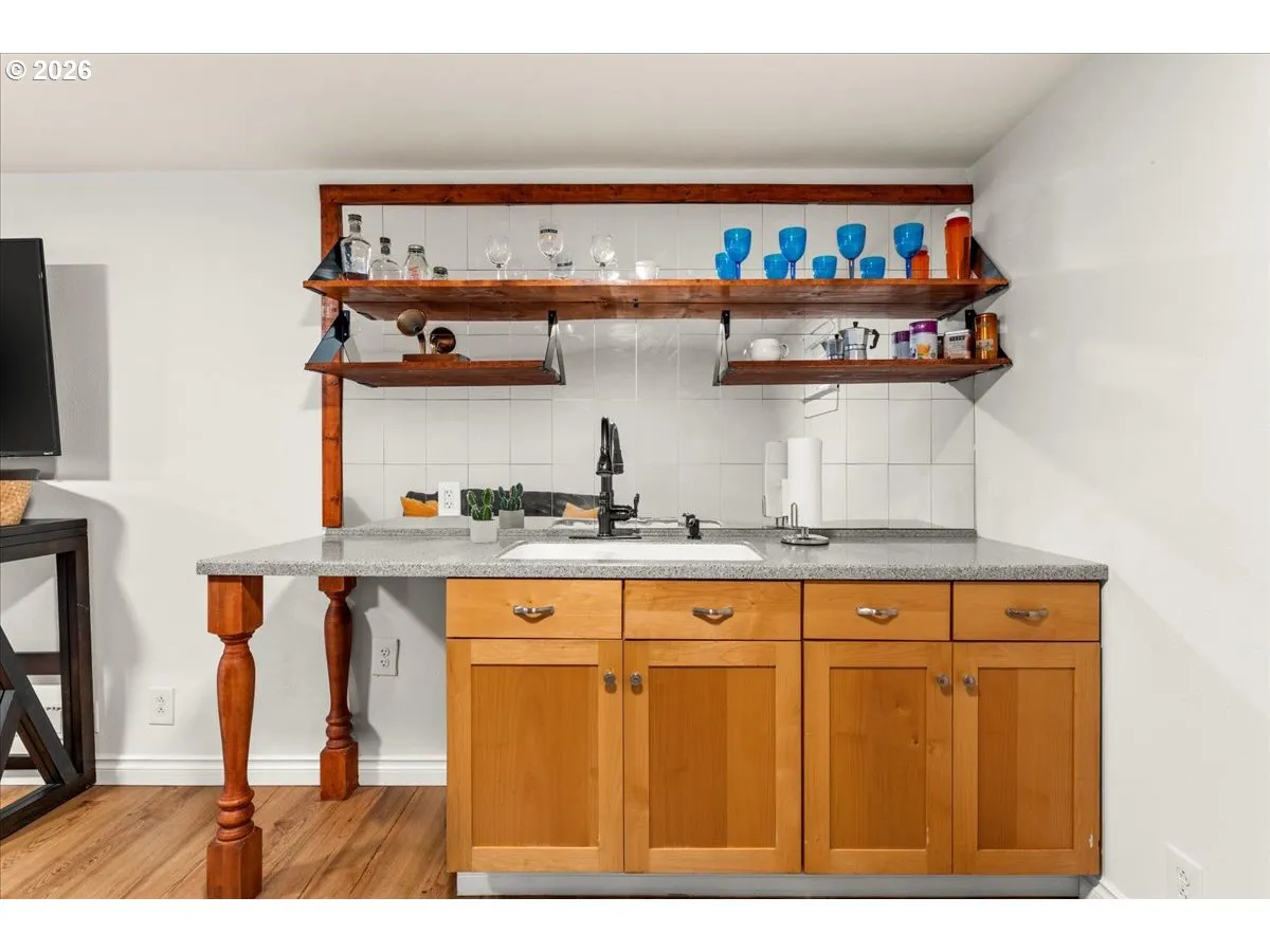 Wet Bar