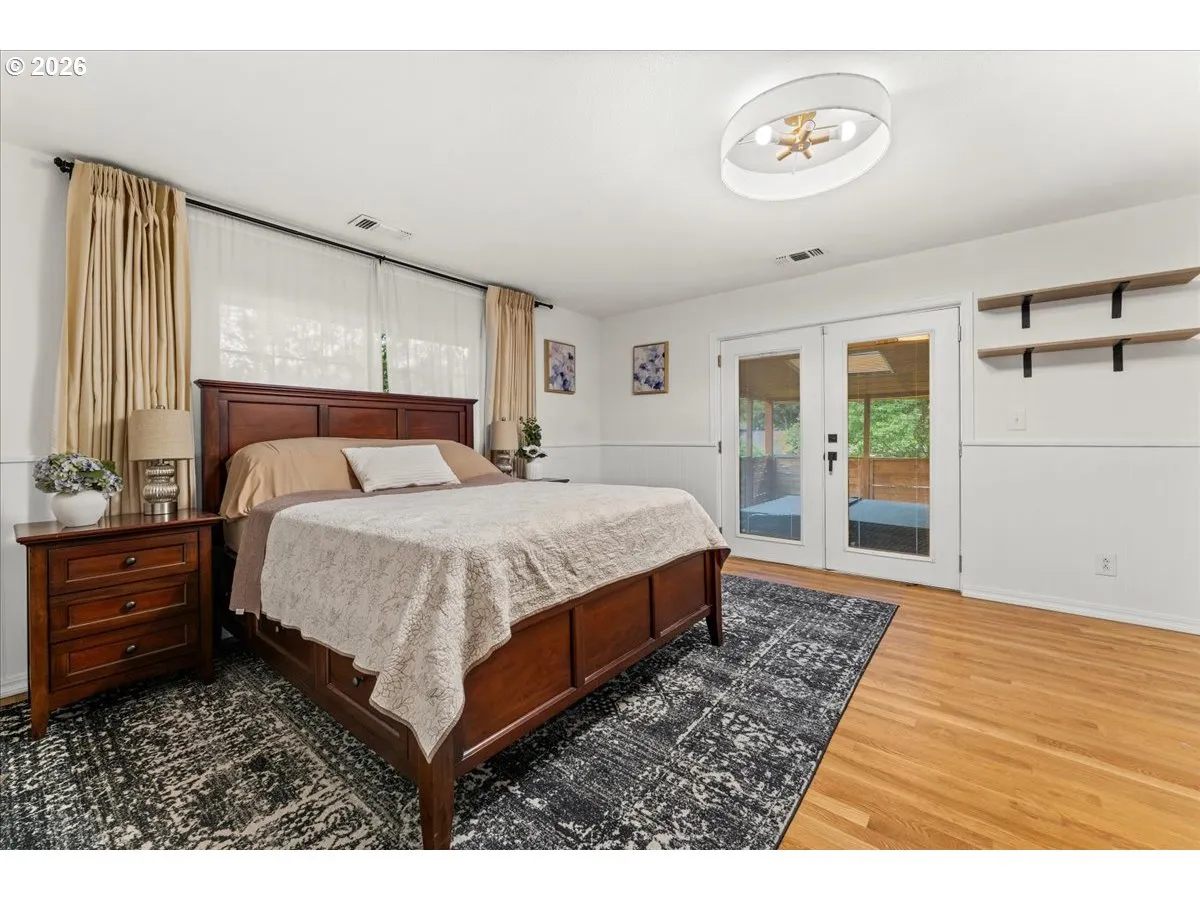 Owner's Suite Bedroom-Main