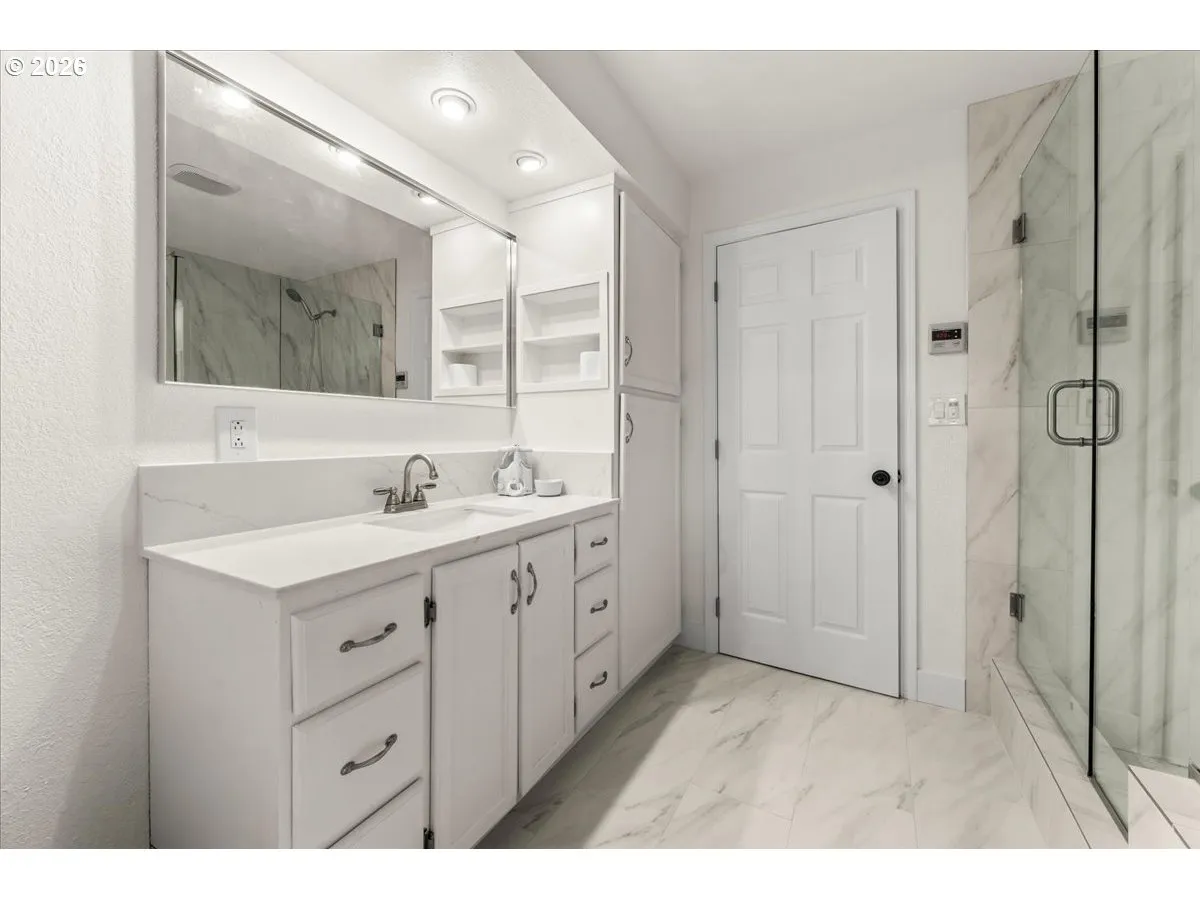 Owner's Suite Bathroom-Walk in Shower